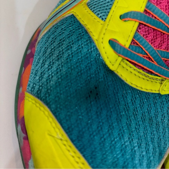 ASICS Gel Frantic 7 Running Sneakers Woman’s size 11 very colorful T3A6Q - Picture 4 of 11